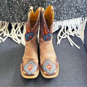 Tin Haul Sunka Wakan Square Toe Cowboy Western Boot